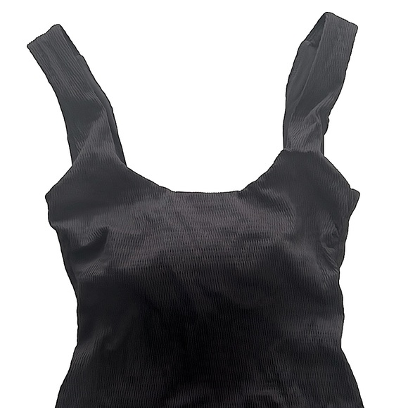 Vitamin A Reese Scoop Back Ecotex One Piece, S/6 - Picture 8 of 16